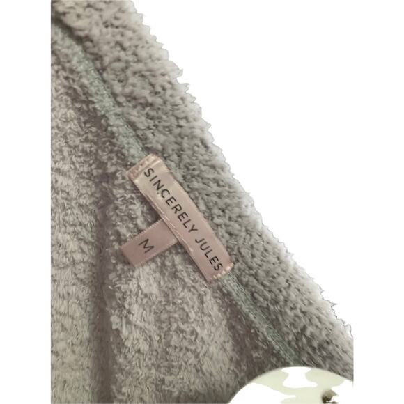 Sincerely Jules Grey Plush Boat Neck Cropped Soft Sweater M NWOT - Picture 4 of 5